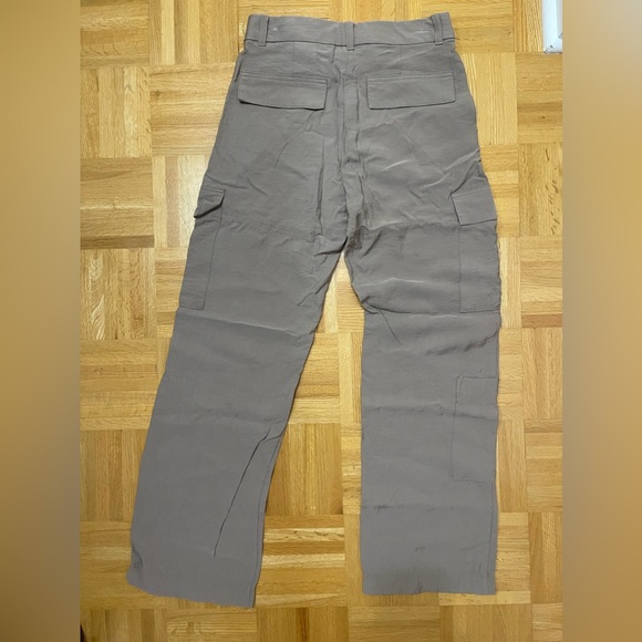 H&M Cargo Straight Pants - Picture 4 of 7